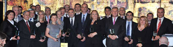 LAUREATII GALEI PREMIILOR PIATA FINANCIARA 2011